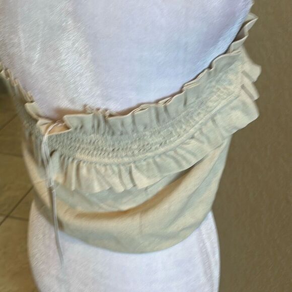 Gilli Size M Linen Blend Strapless Smocked Top Cream Coastal Contemporary NWT - Picture 5 of 11